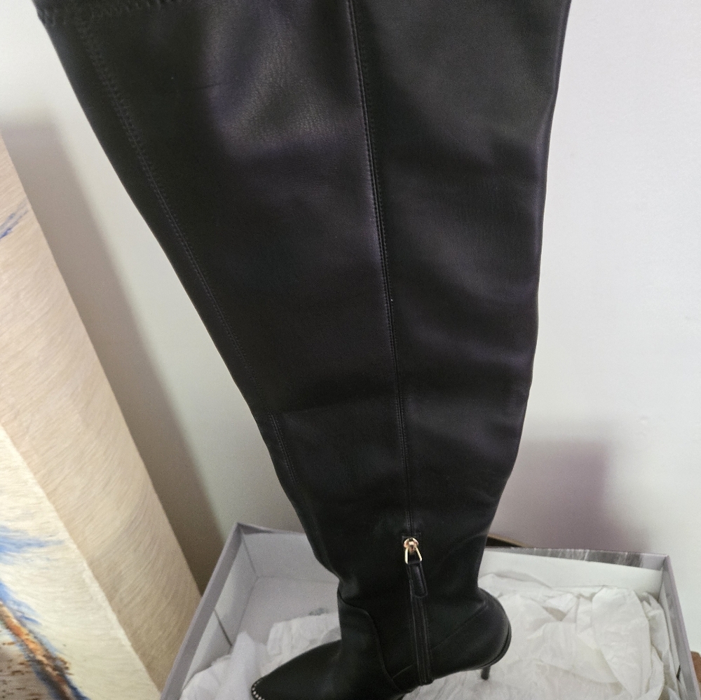 Jennifer Lopez Black Over the Knee Boots